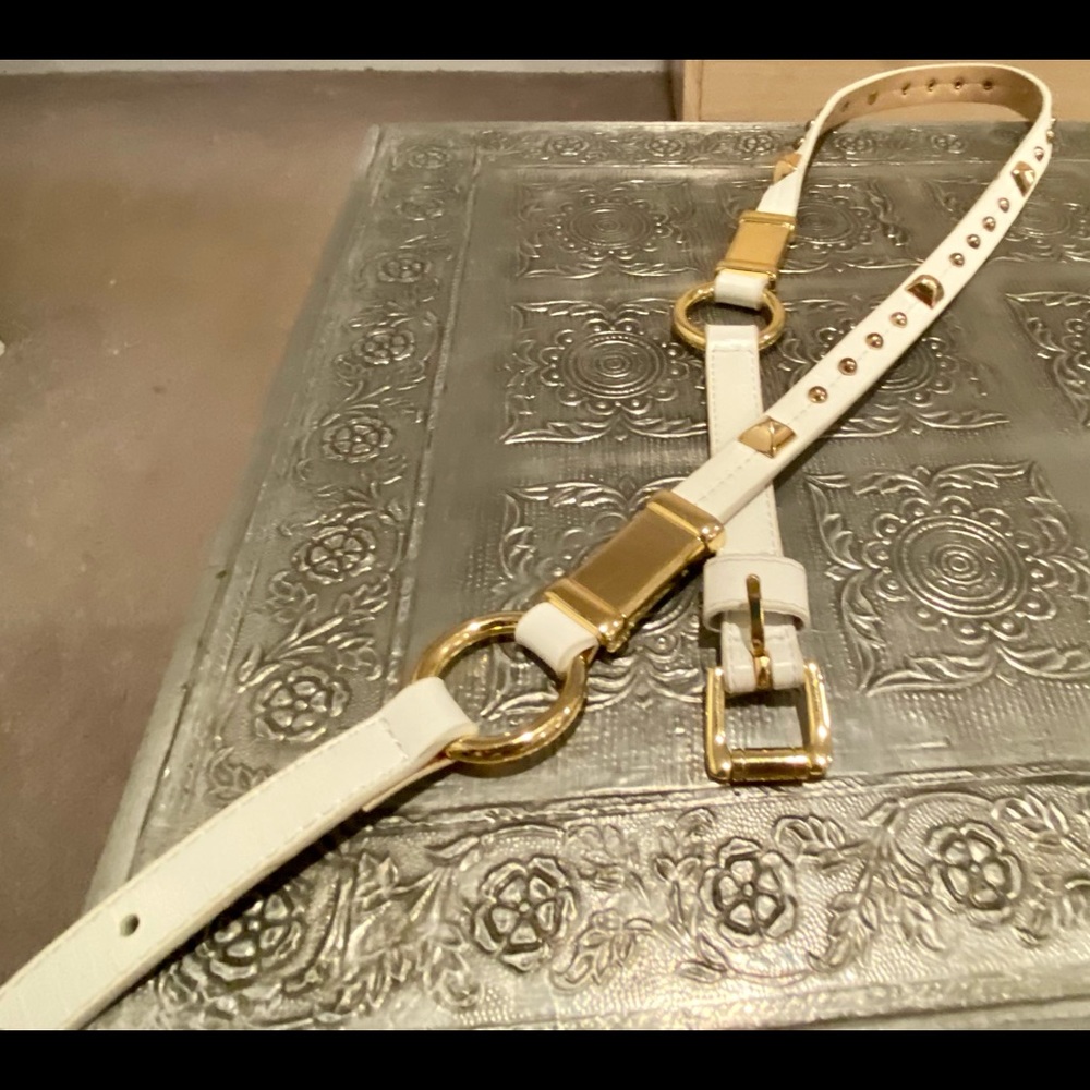 BANANA REPUBLIC white leather belt